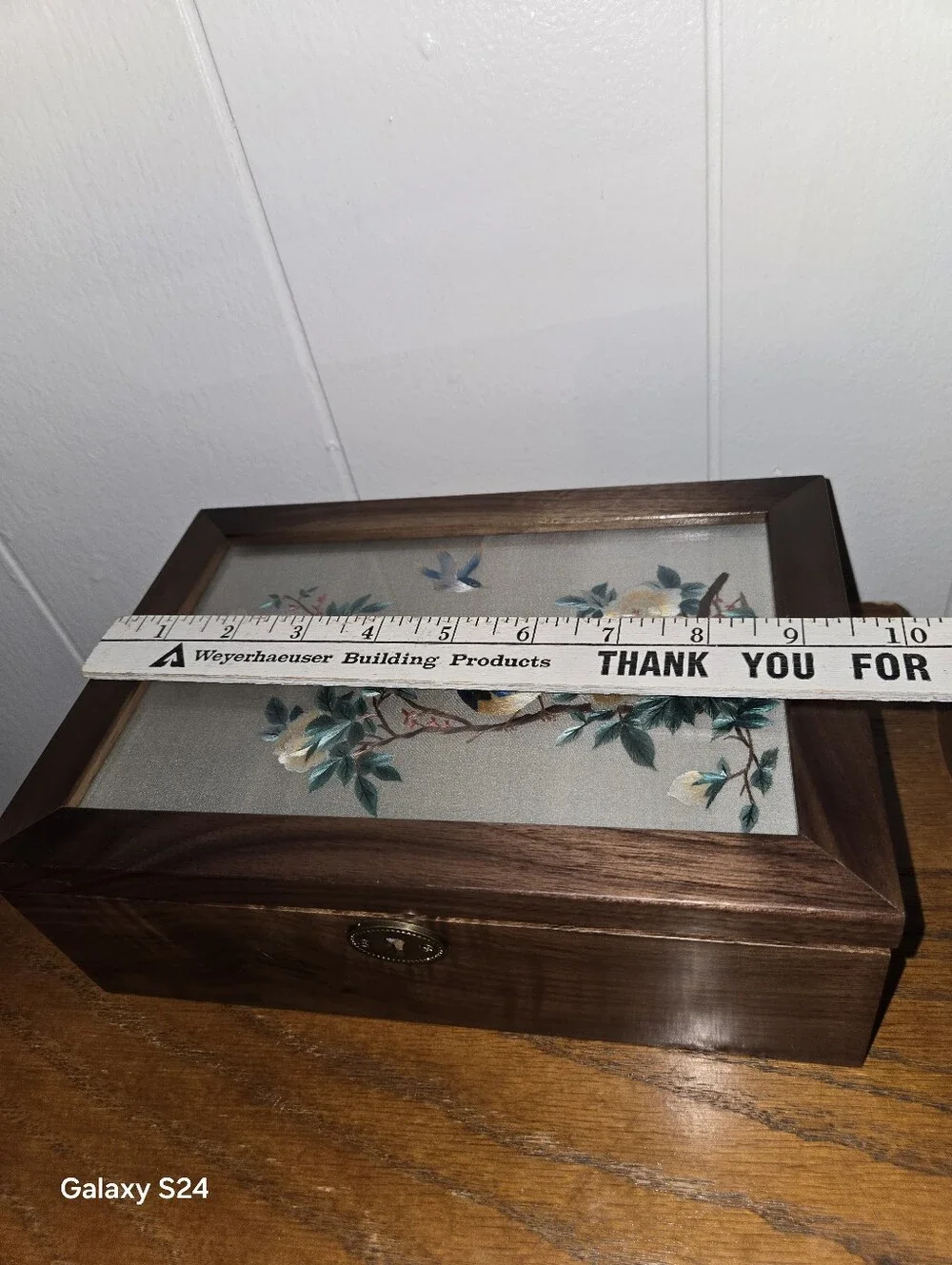Antique Jewelry Box, Chinese Silk Double-Sided Embroidery Screen, Walnut Wood